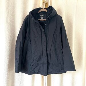 LL BEAN BLACK PLUS SIZE WINTER JACKET, 3X